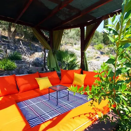 Outstanding With Impressive View And Private Pool Near Historical Area In Fethiye Villa *