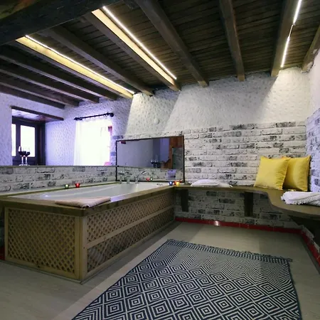Villa Outstanding With Impressive View And Private Pool Near Historical Area In Fethiye *